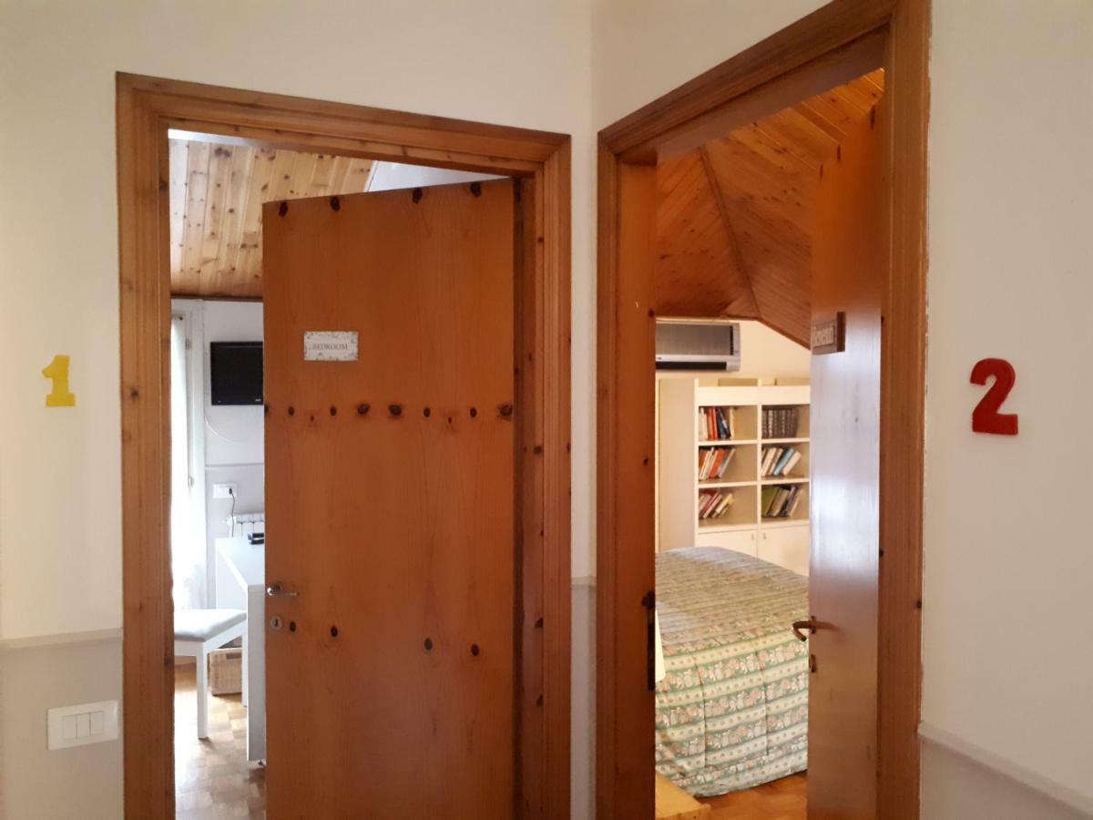 B&B La Mansardina ตอร์ริ ดิ ควอร์เตโซโล ภายนอก รูปภาพ